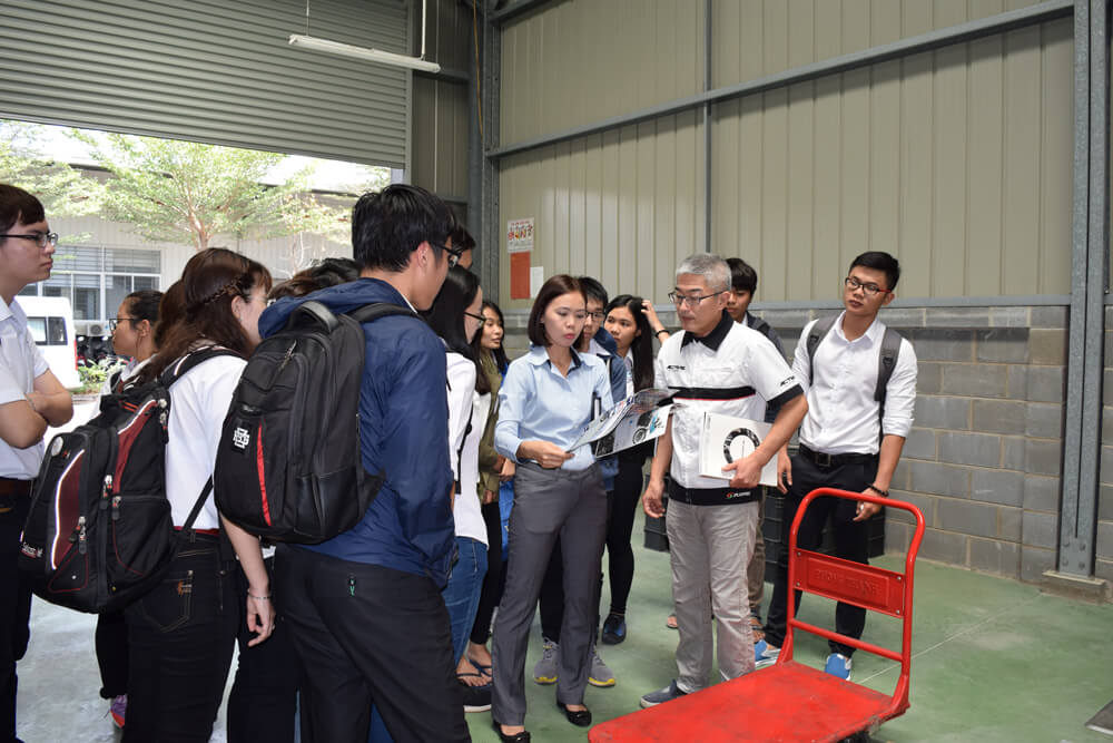 Experience day of Bach Khoa University at Kizuna Serviced Factory