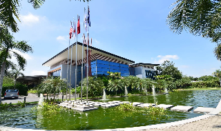 KIZUNA-1-Business-Center-Outside-1.jpg
